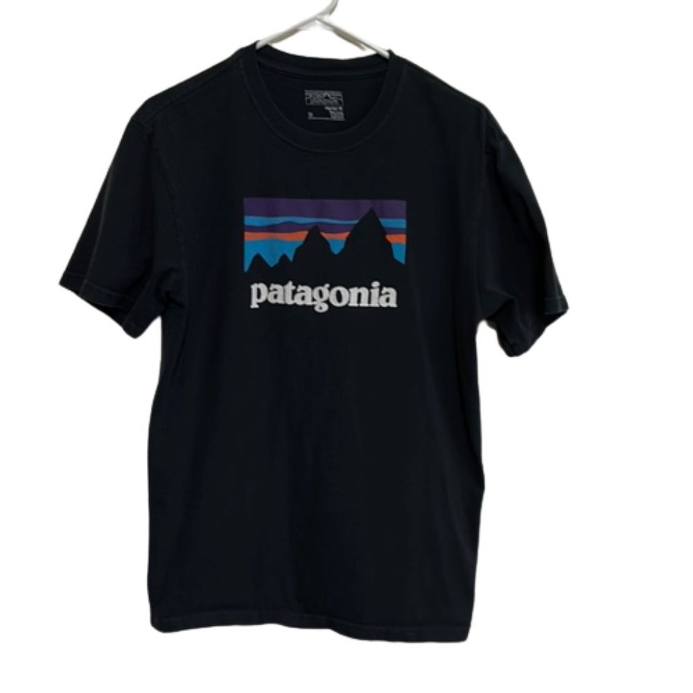Patagonia, black men's shirt, medium 100% organic cotton‎ Preloved.